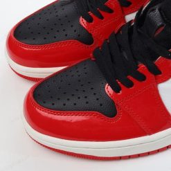 Nike Air Jordan 1 Retro High ‘Svart Hvit Rød’ Sko 332550-800