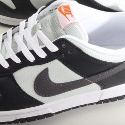 Nike Dunk Low ‘Svart Hvit Oransje’ Sko FN7808-001