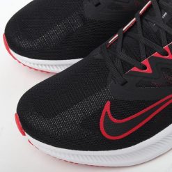 Nike Quest 3 ‘Svart Hvit Rød’ Sko CD0230-004